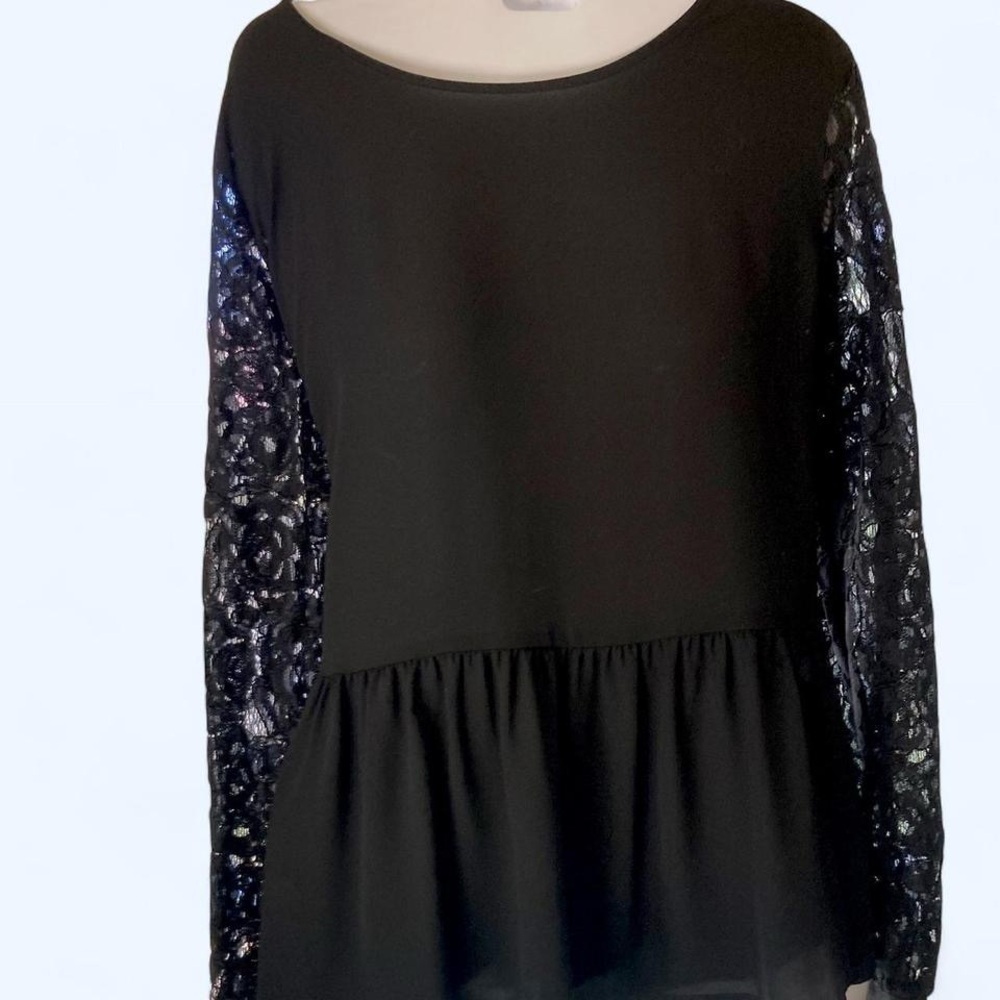 LOFT Black Babydoll top with crochet sleeves S